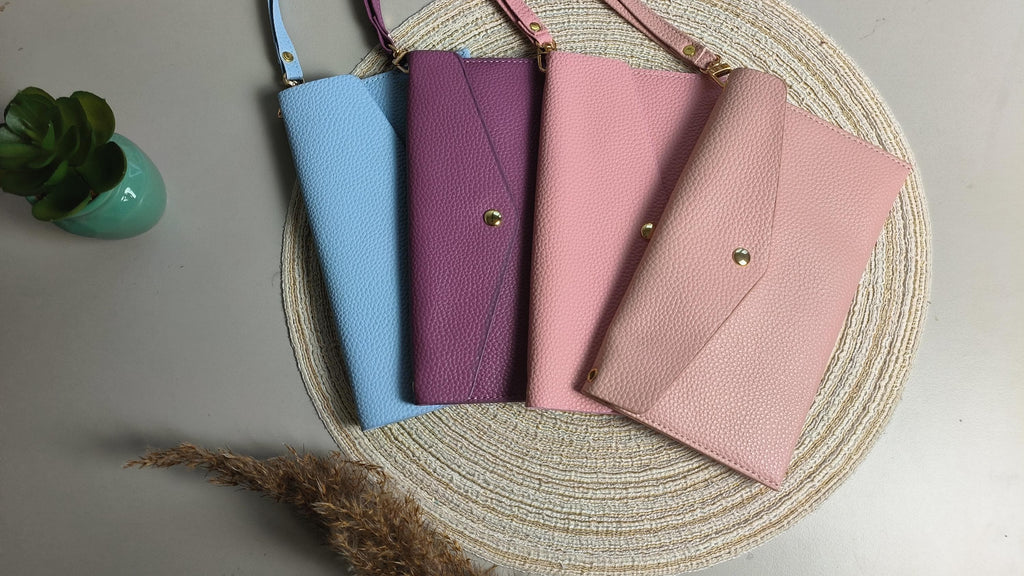 Travel wallet luxe