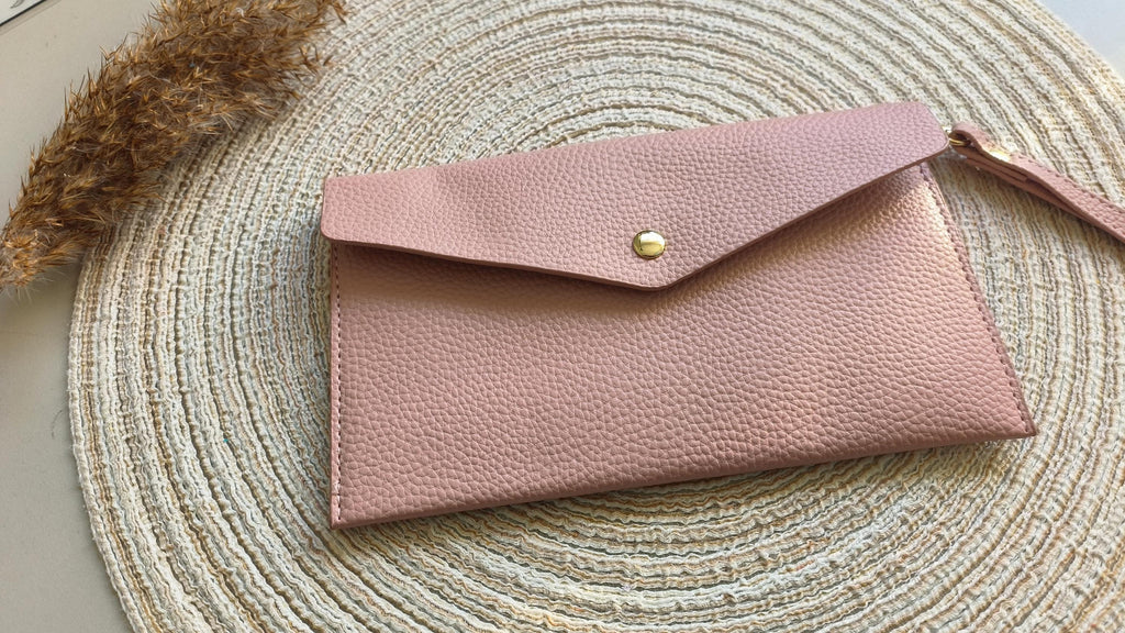 Travel wallet luxe