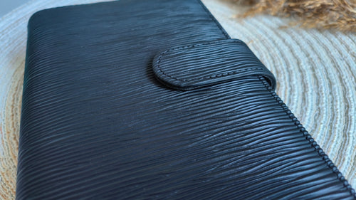 A6 binder luxe black